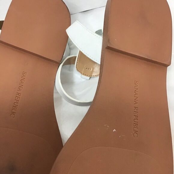 Banana Republic White Stud Detail Flat Sandals Size 10 - Picture 3 of 4
